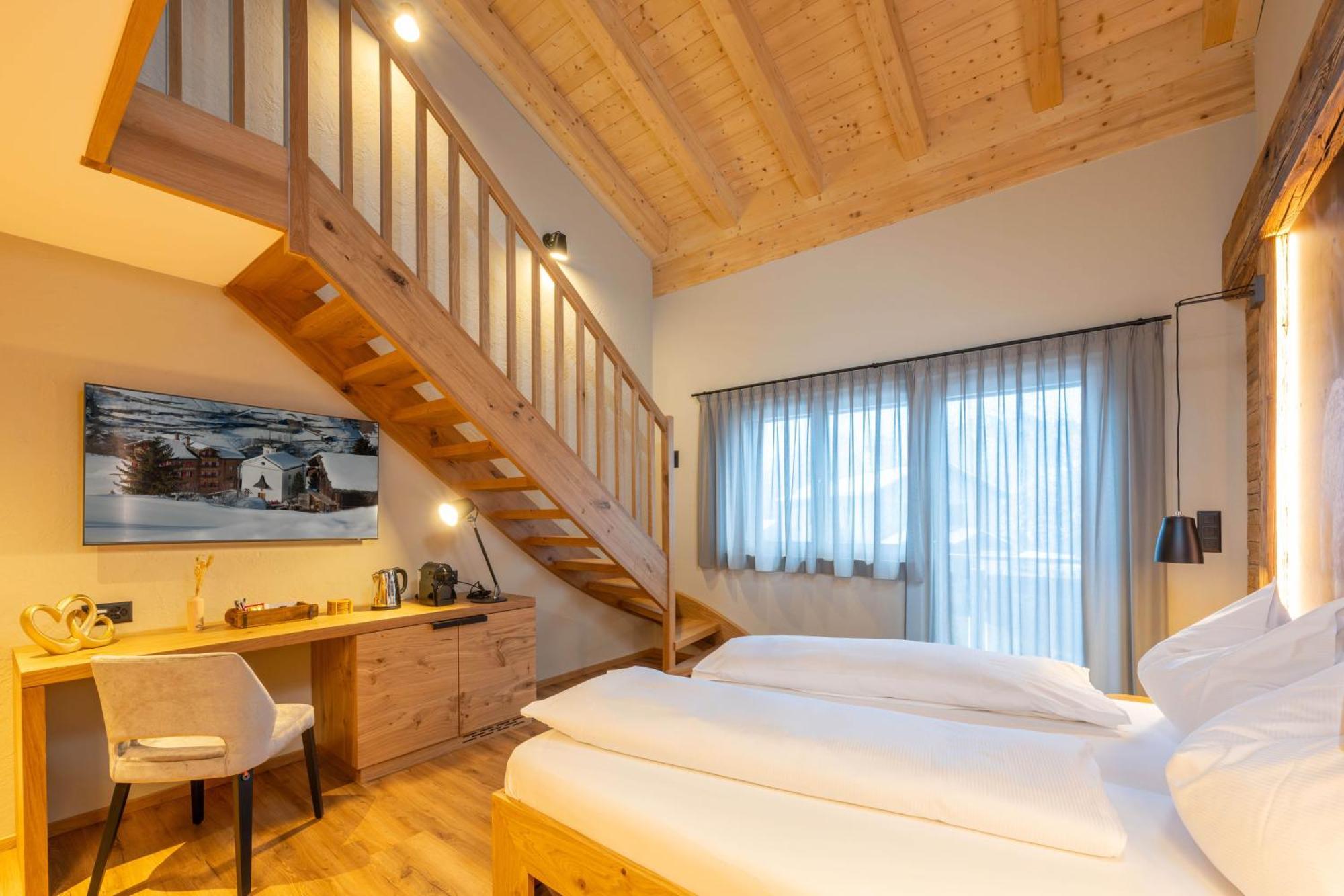 Mountain Lodge Grächen Buitenkant foto
